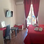 Duomo بيت ضيافة 4*
